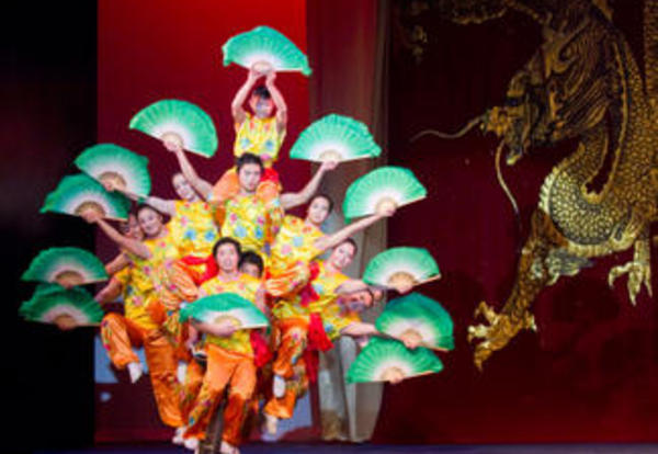 Peking Acrobats to Wow Audience at Graceland University