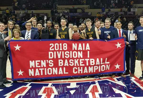 The Graceland men's basketball team following their winning game at the 2018 NAIA Division I Men's Basketball National Championship.