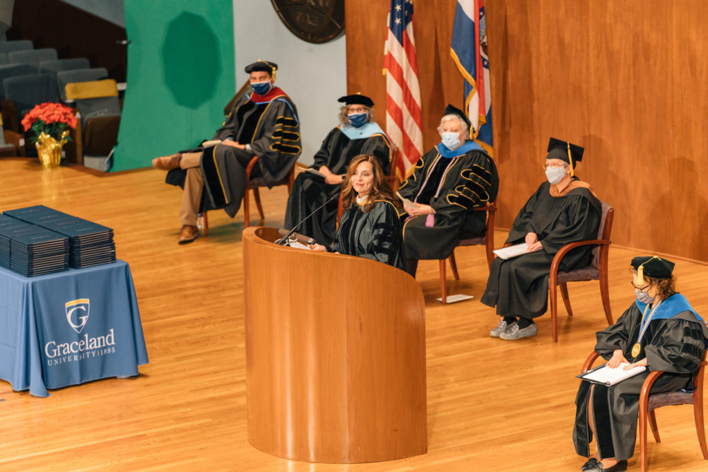 woman gives commencement address