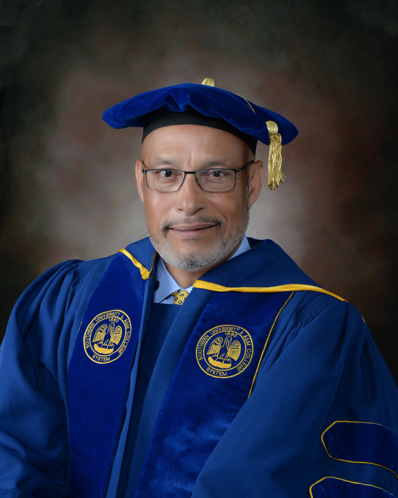 Dennis Shields as Commencement Speaker | Graceland